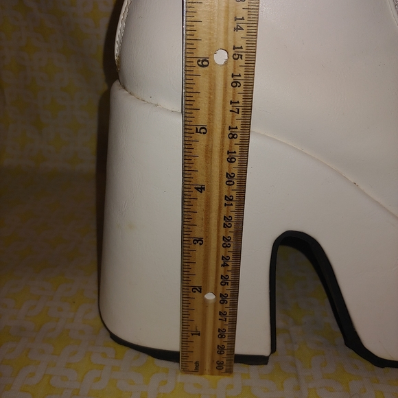 Demonia Dolls Kill White Camel Platform Lace Up Boots Booties Shoes - Picture 11 of 12